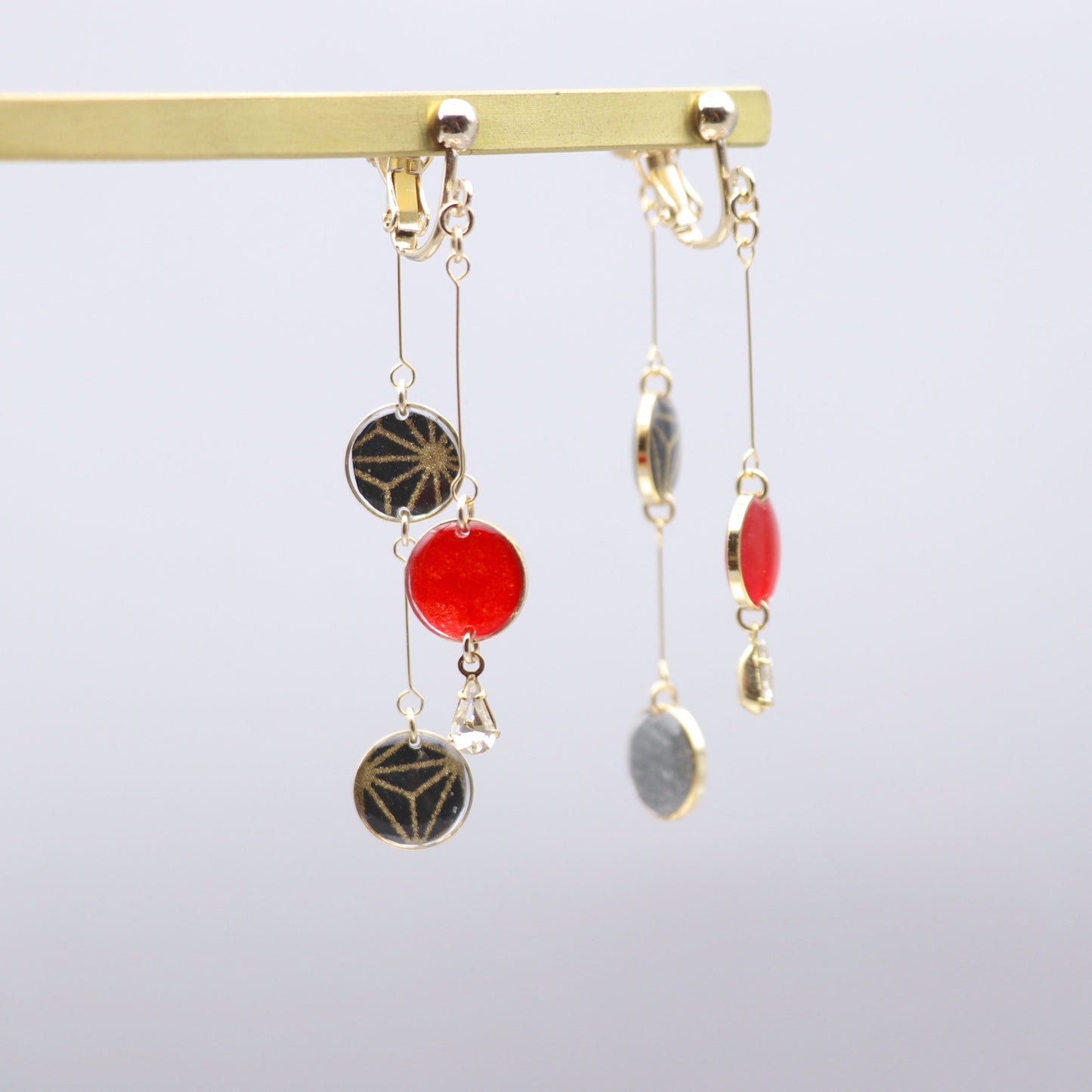 前後で揺れる水玉*美濃和紙イヤリング / ピアス 麻の葉