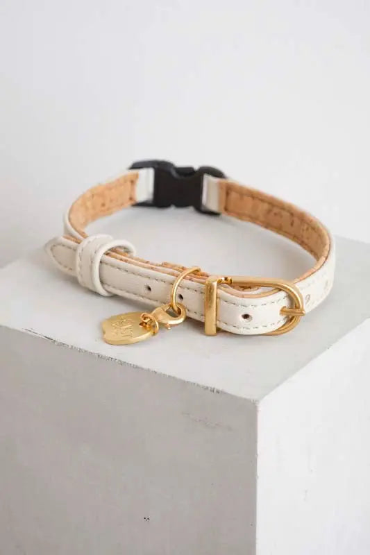 Apple Meow Collar