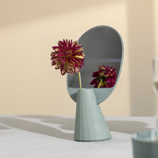 Mirror & vase