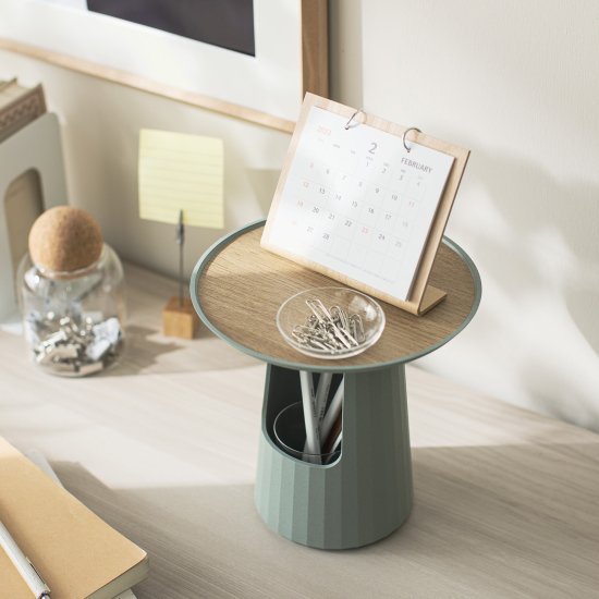 Tabletop storage