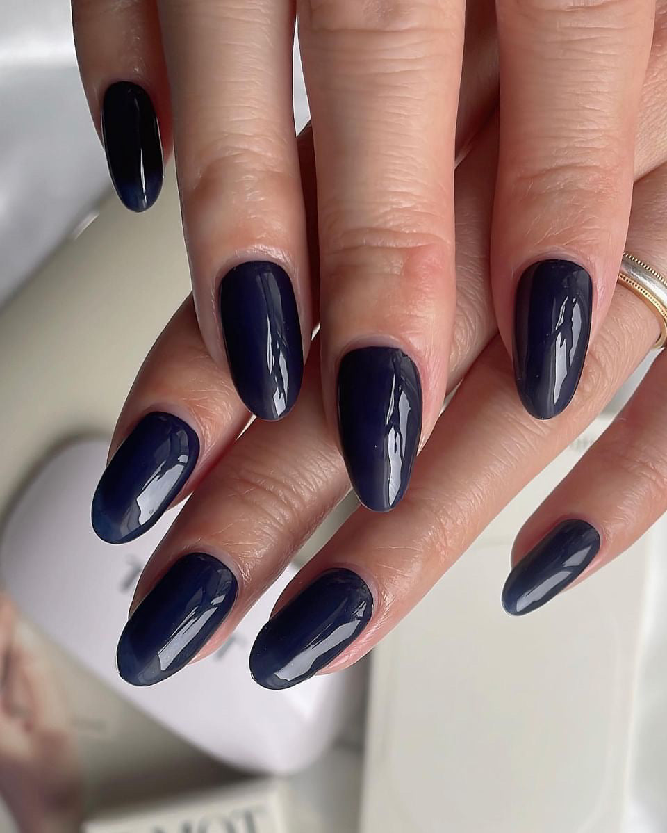 The SEMI GEL NAIL