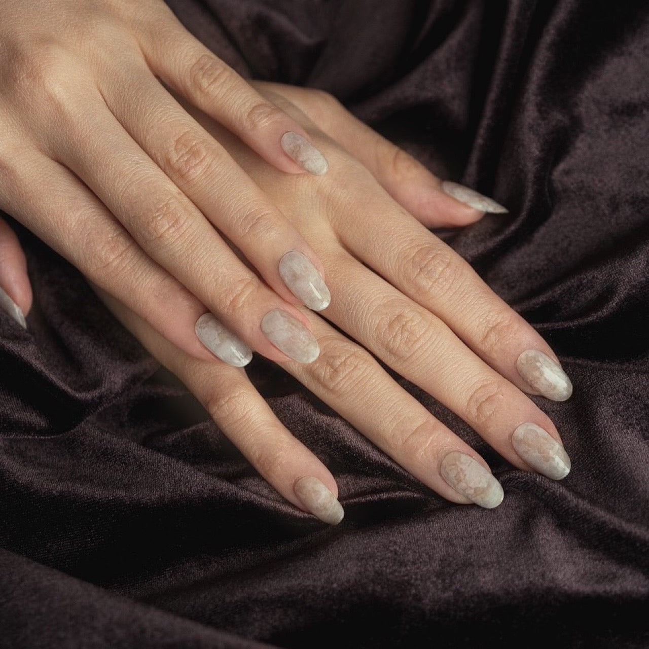 The SEMI GEL NAIL