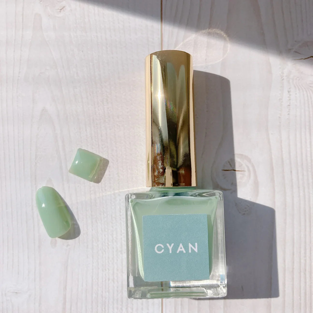 CYAN ナチュラルシェルネイル