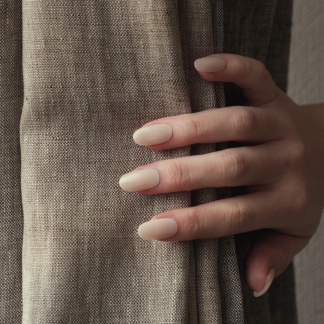 The SEMI GEL NAIL
