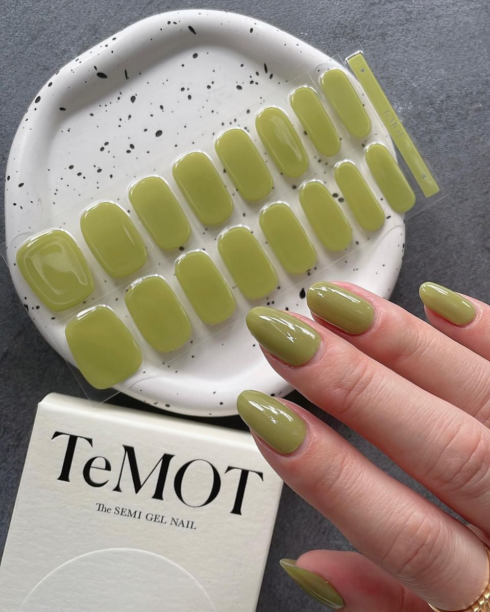 The SEMI GEL NAIL