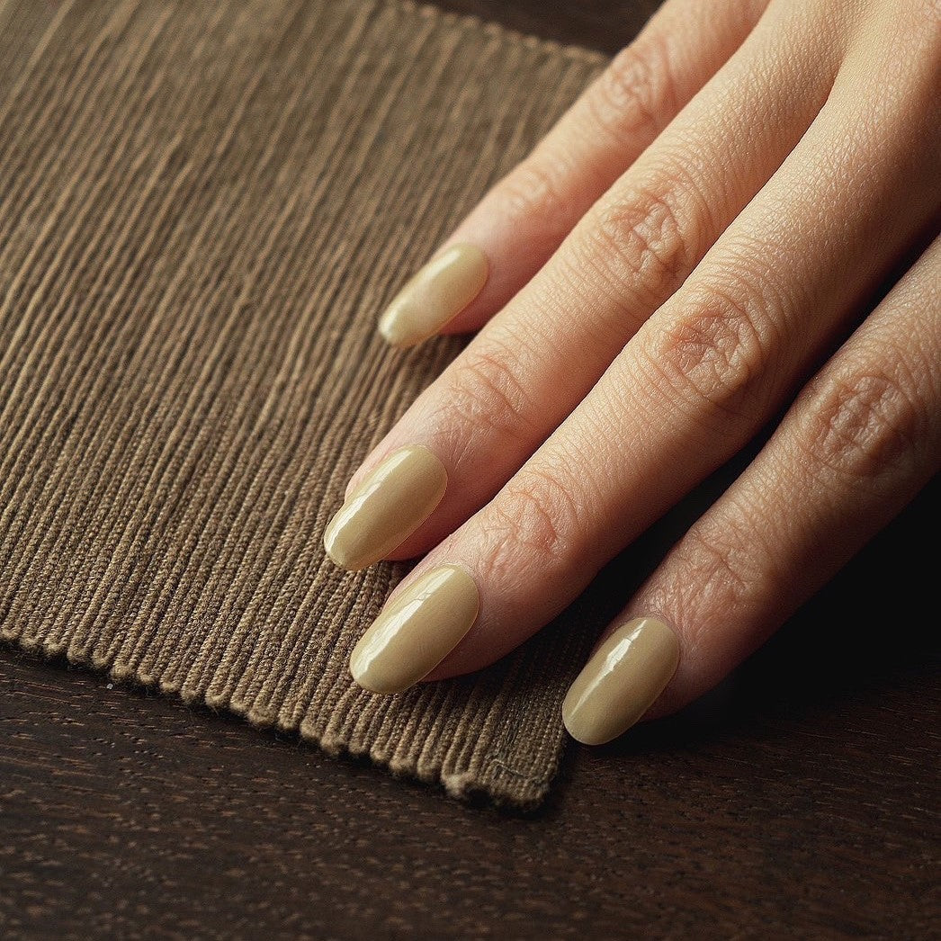 The SEMI GEL NAIL