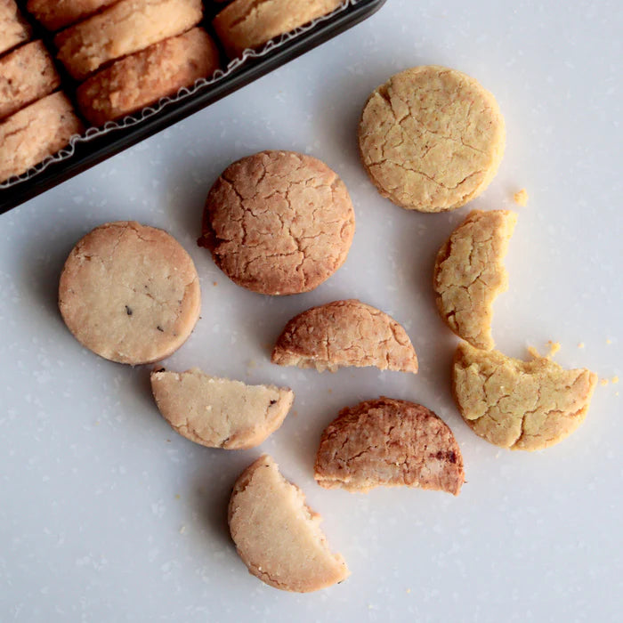 【限定】甘くないクッキー缶