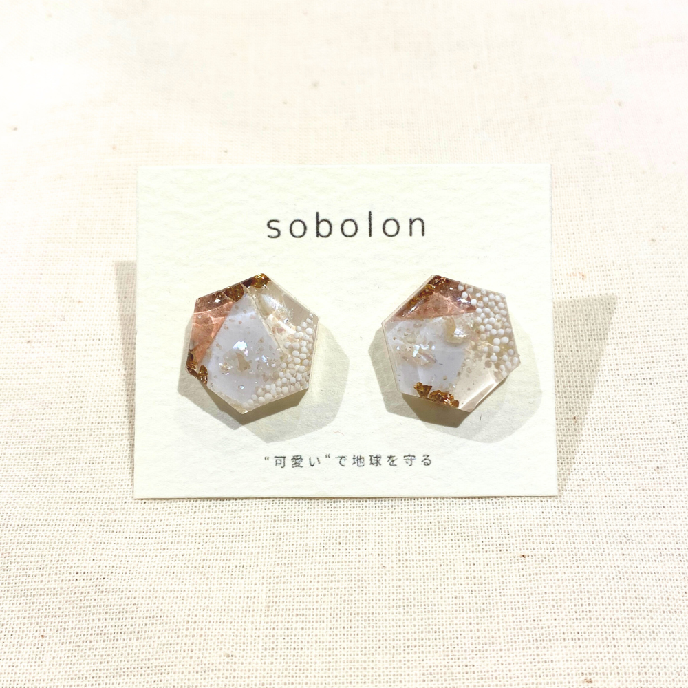 ピアス M