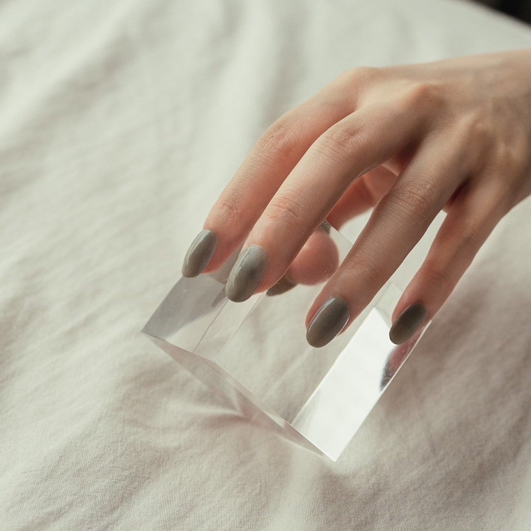 The SEMI GEL NAIL