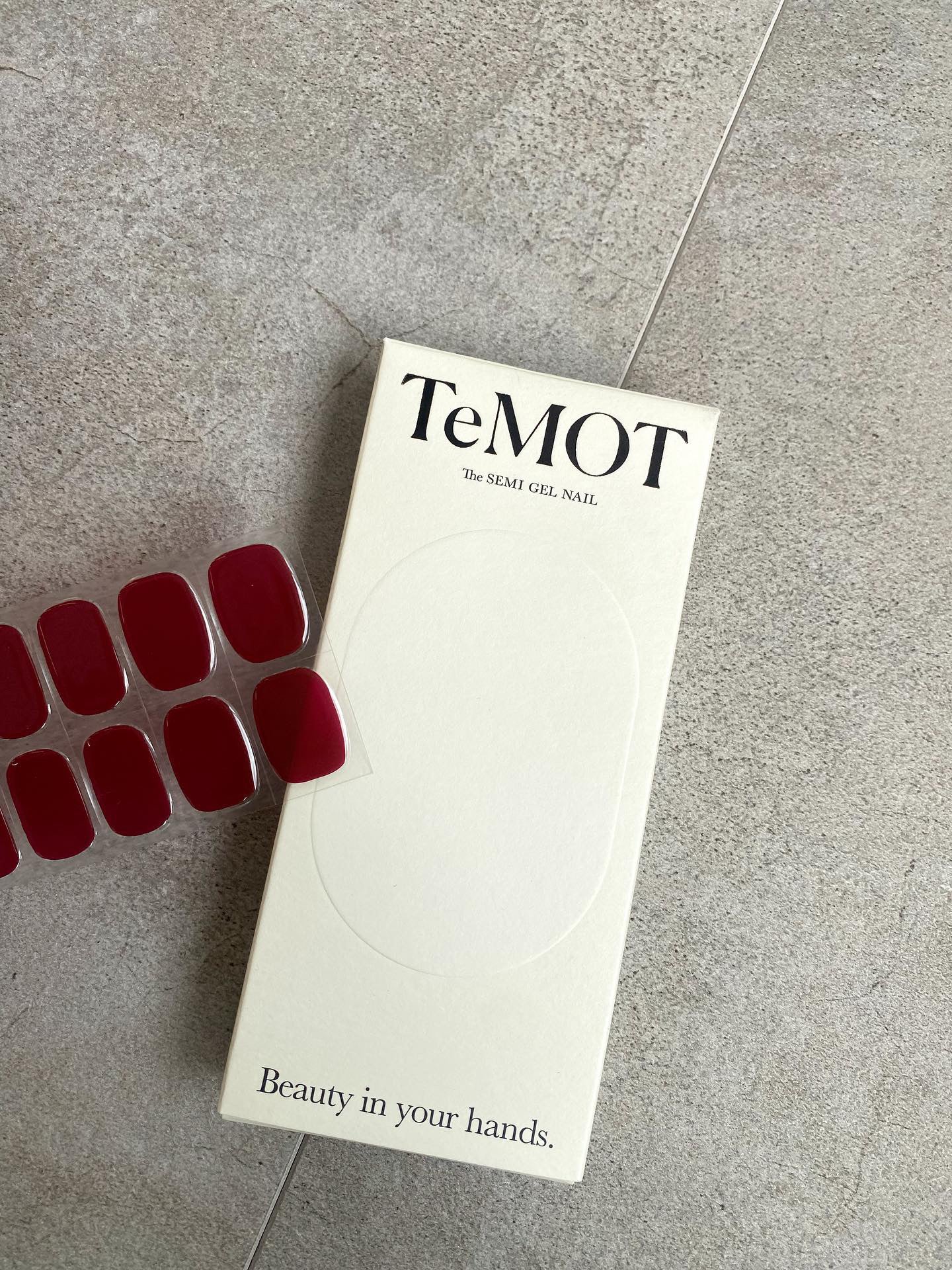 The SEMI GEL NAIL
