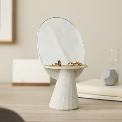 Mirror & vase