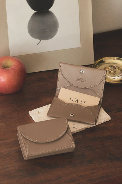 Apple Half-moon Card Case