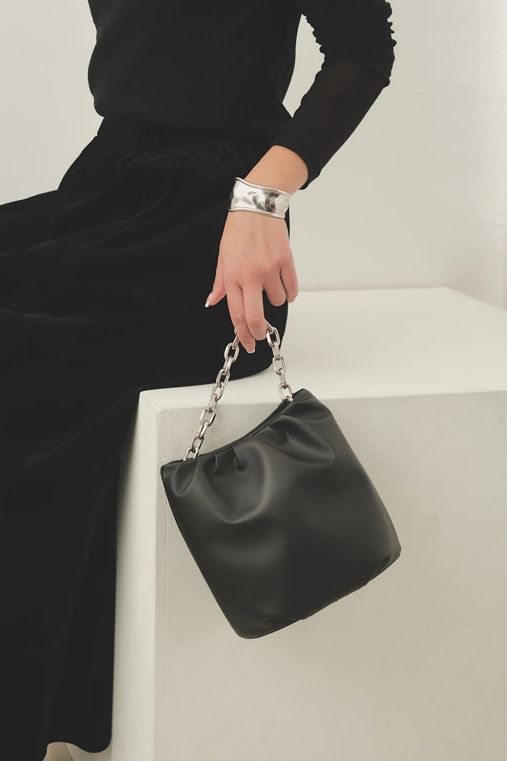 Apple 4Way Gather Bag - LOVST TOKYO｜ethikura by エシカルな暮らし