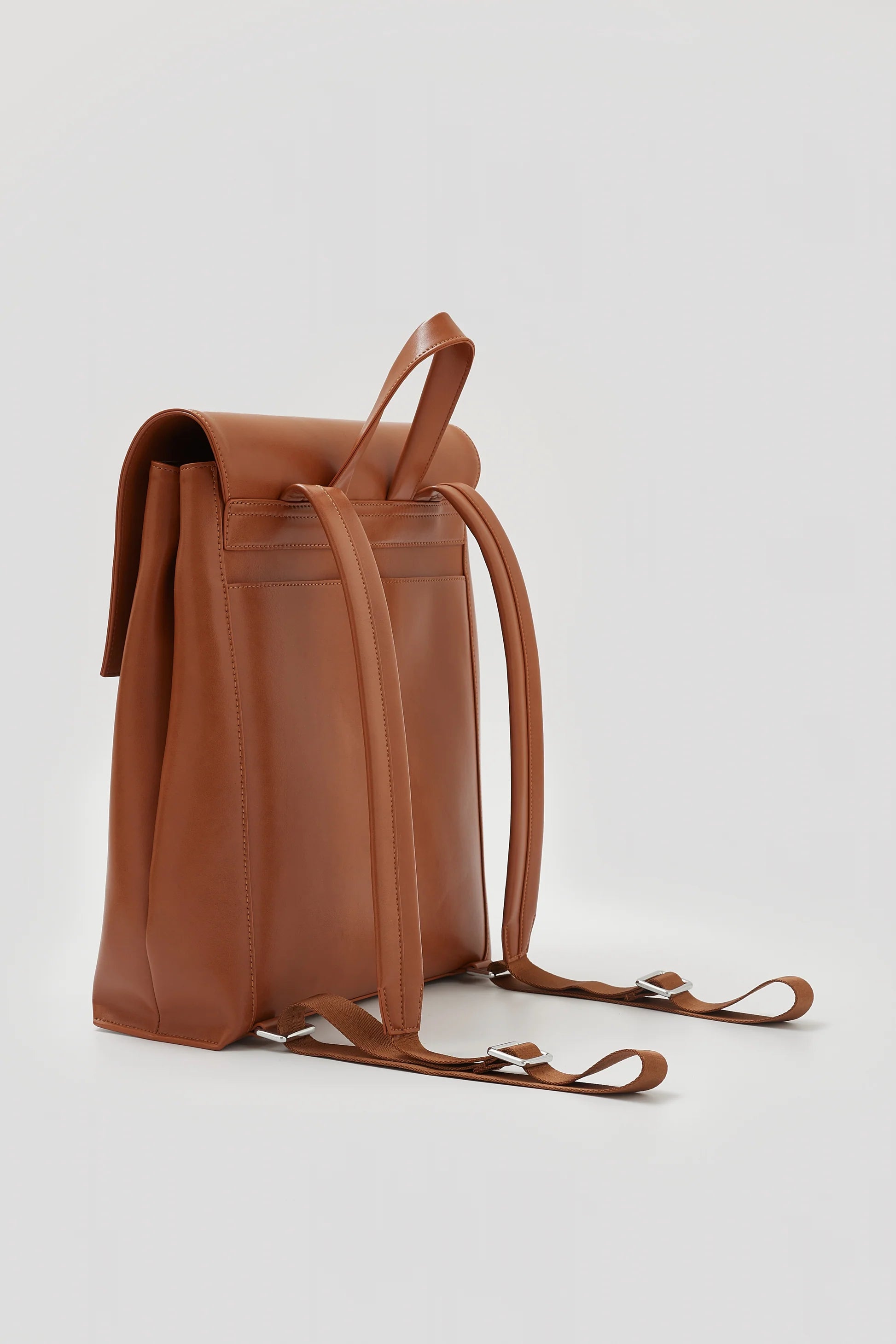 Apple Square Rucksack - LOVST TOKYO｜ethikura by エシカルな暮らし