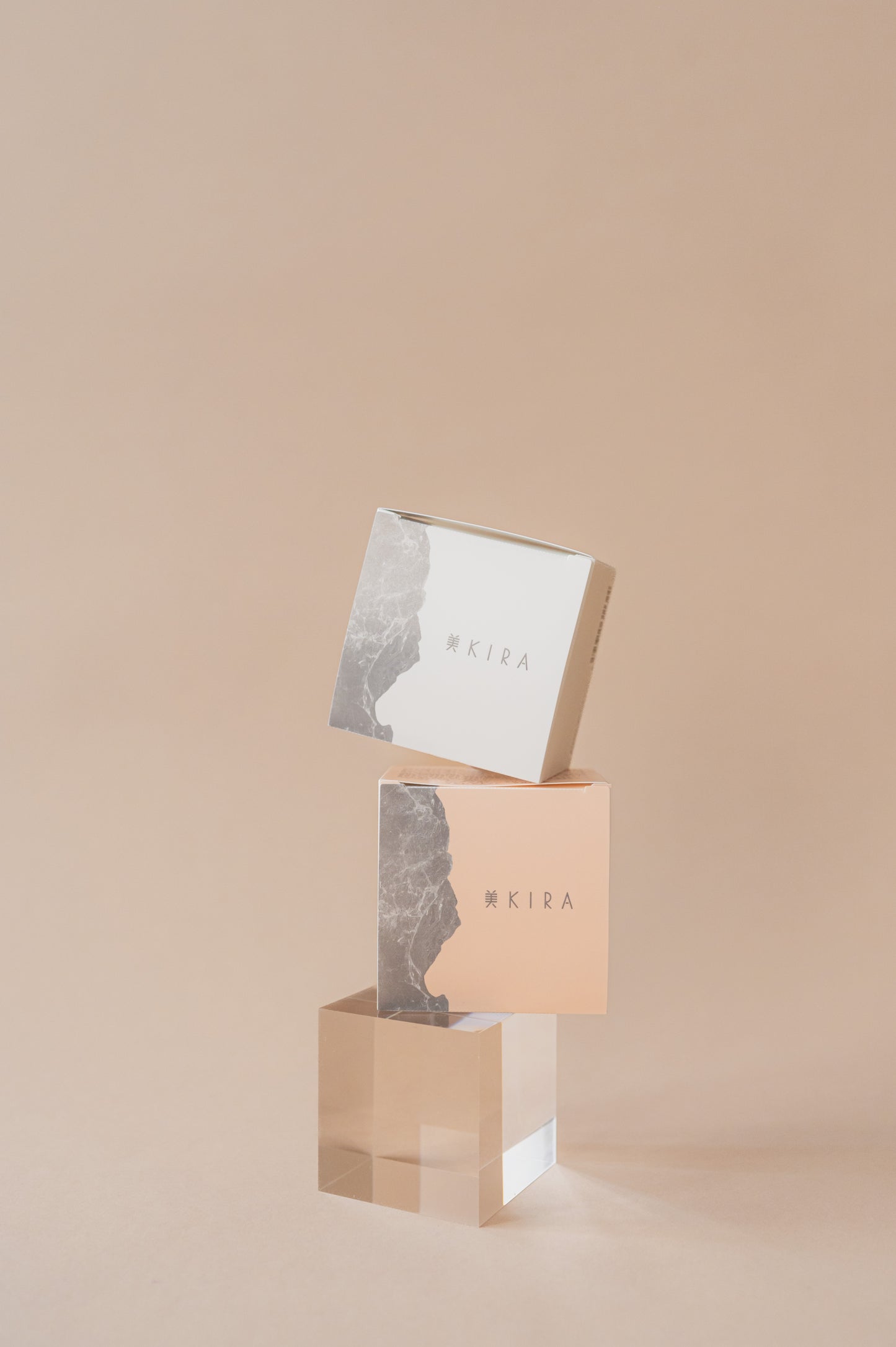 美KIRA フェイスパウダー