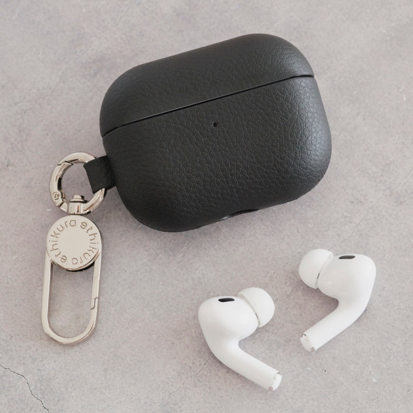 Apple AirPods Pro Case