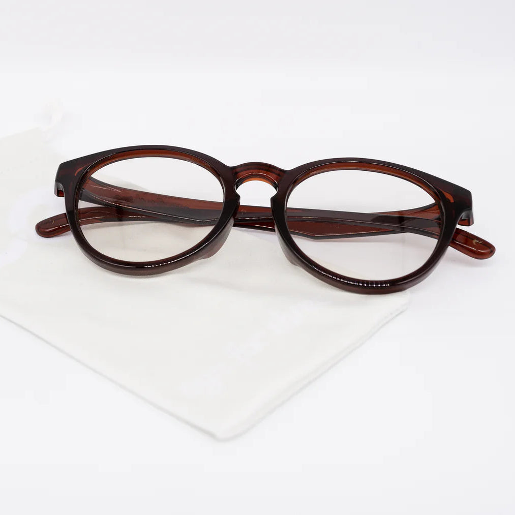 サステナブルなブルーライトカット眼鏡