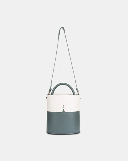 Gaia Bucket Bag（12月上旬発送予定）