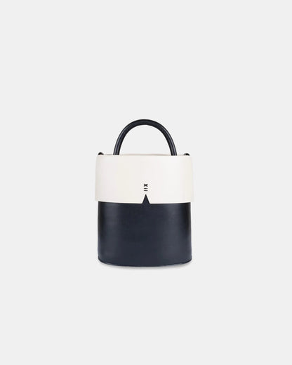 Gaia Bucket Bag（12月上旬発送予定）