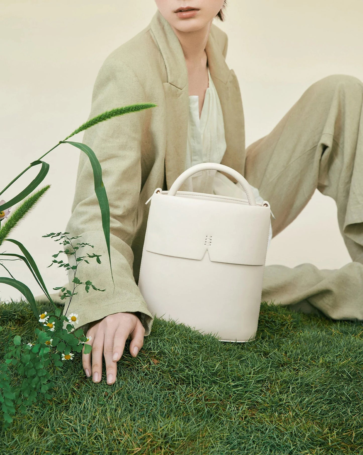 Gaia Bucket Bag（12月上旬発送予定）