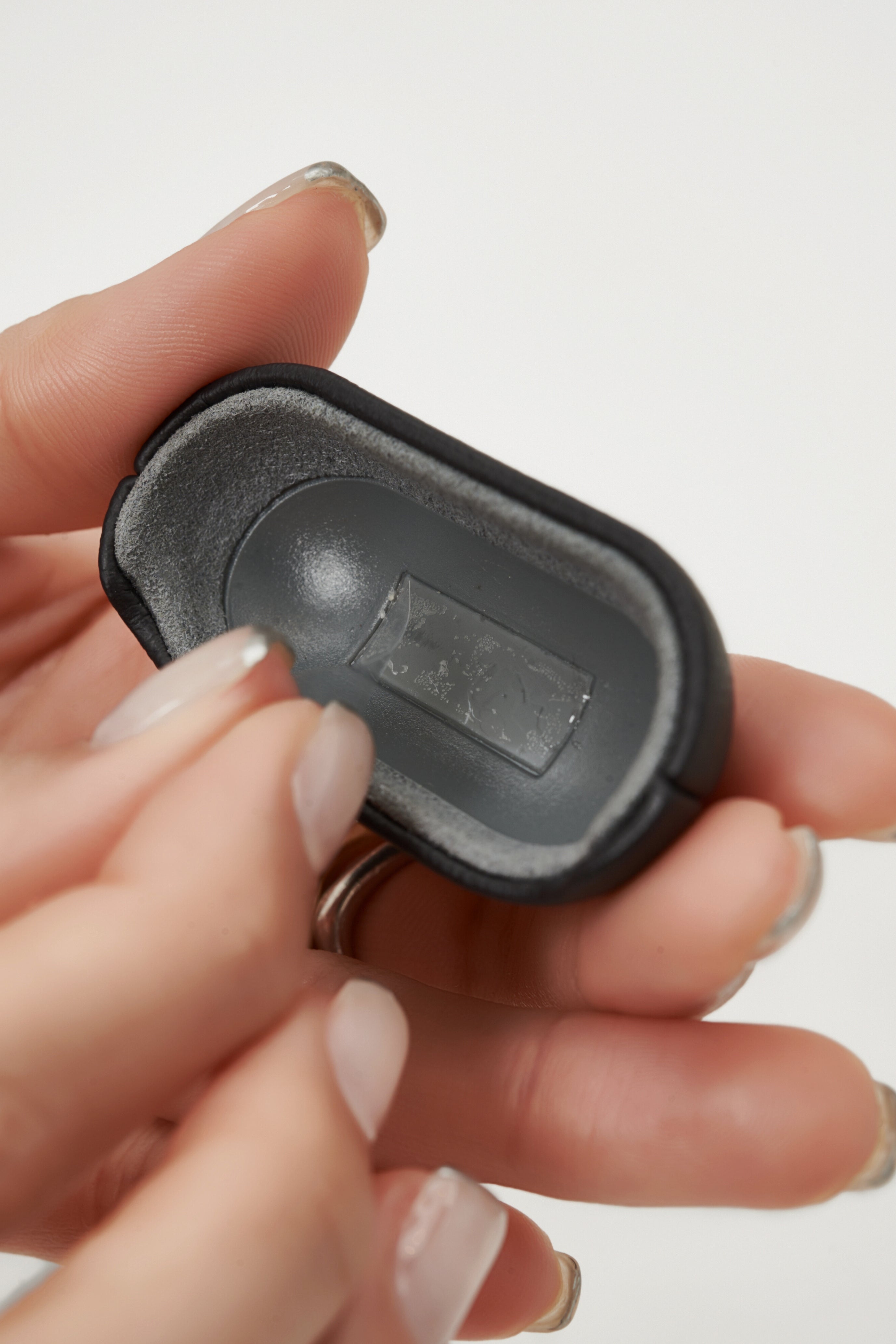 Apple AirPods 4 Case - LOVST TOKYO｜ethikura by エシカルな暮らし