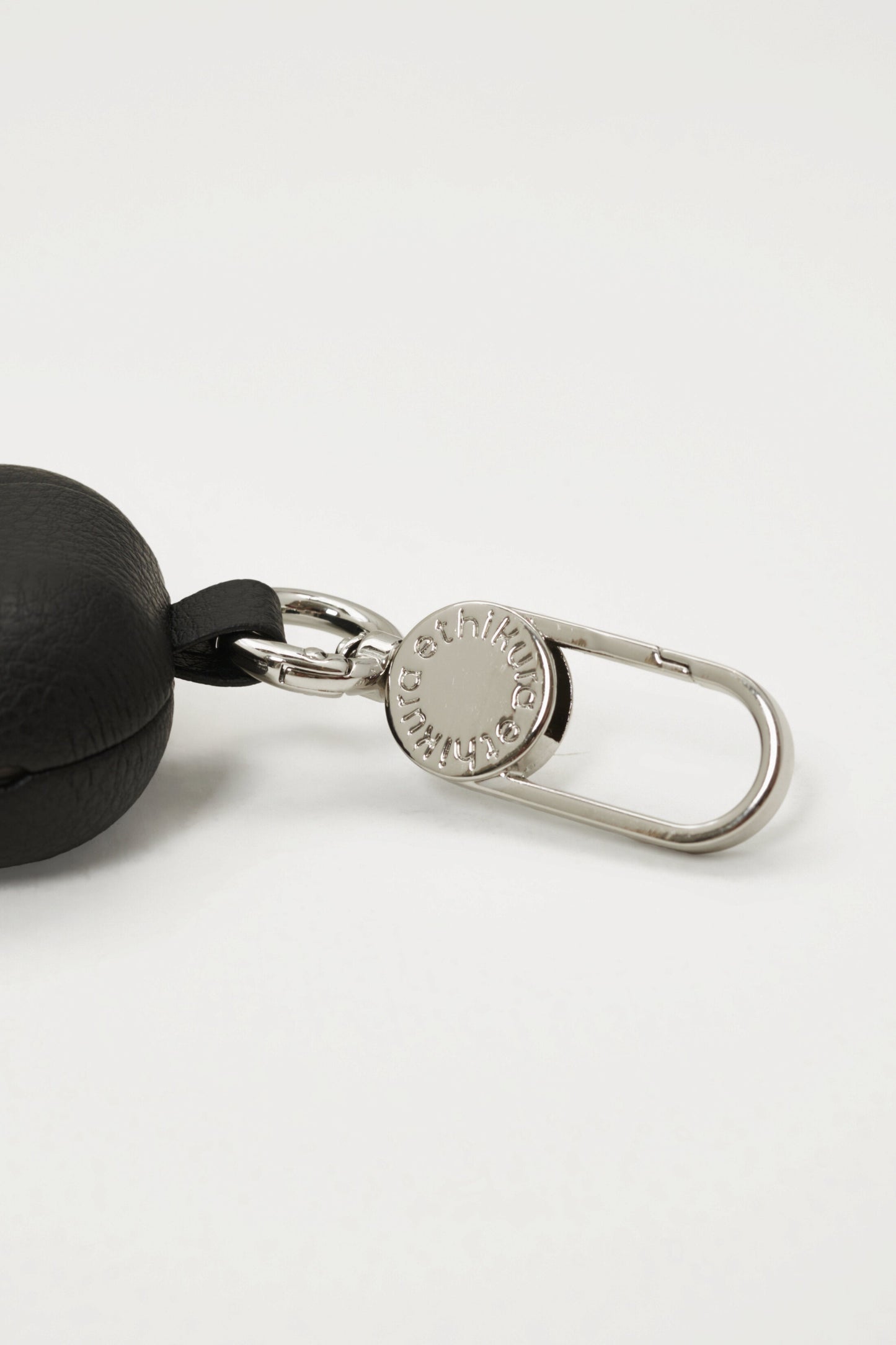 Apple AirPods 4 Case