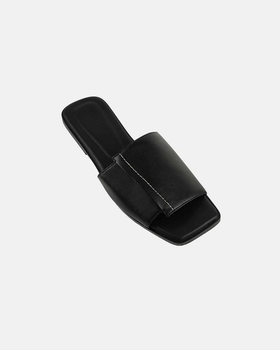Peddle Corn Leather Sandal