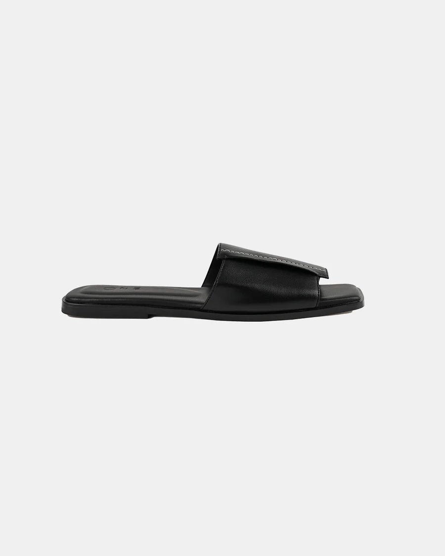 Peddle Corn Leather Sandal