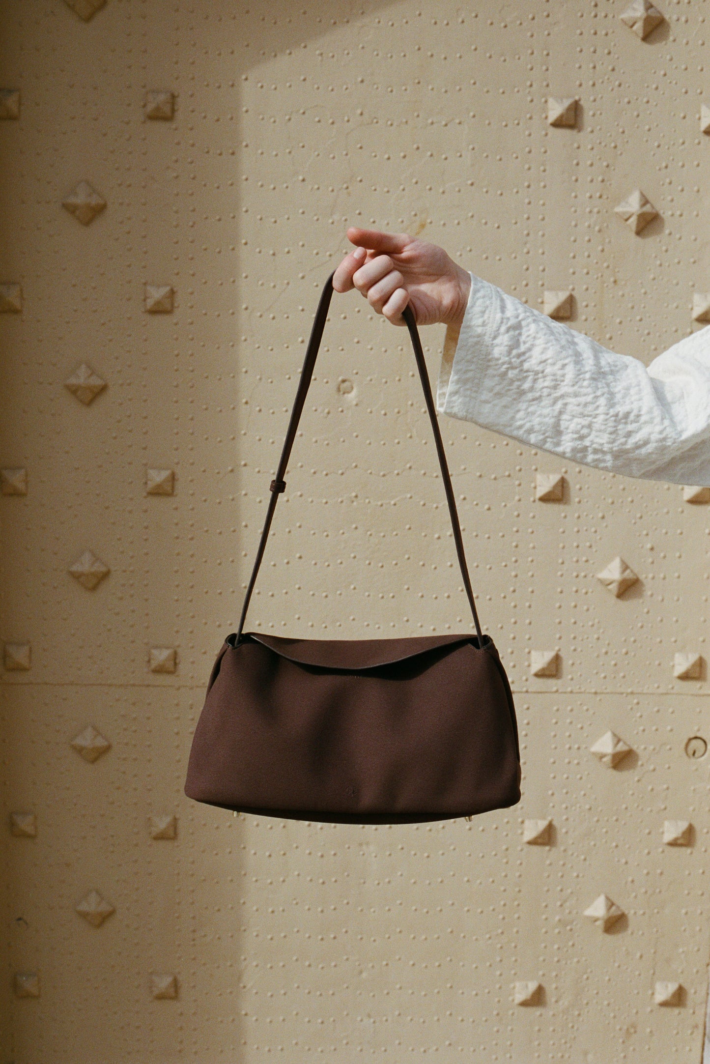 New Suede Hobo　（12月上旬発送予定）