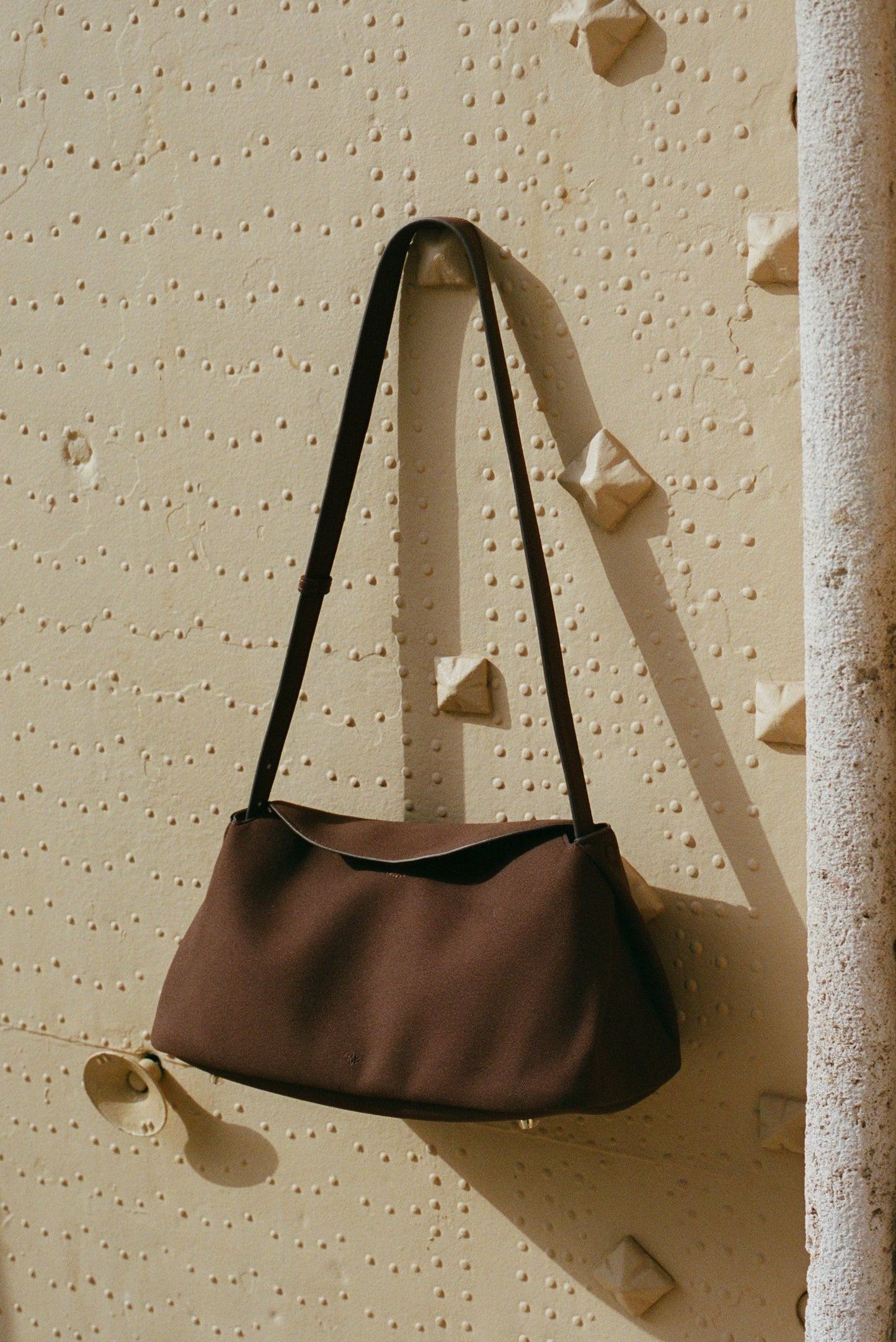 New Suede Hobo　（12月上旬発送予定）