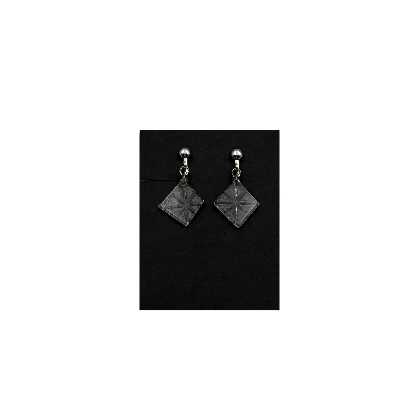 昭和の型板ガラスのイヤリング