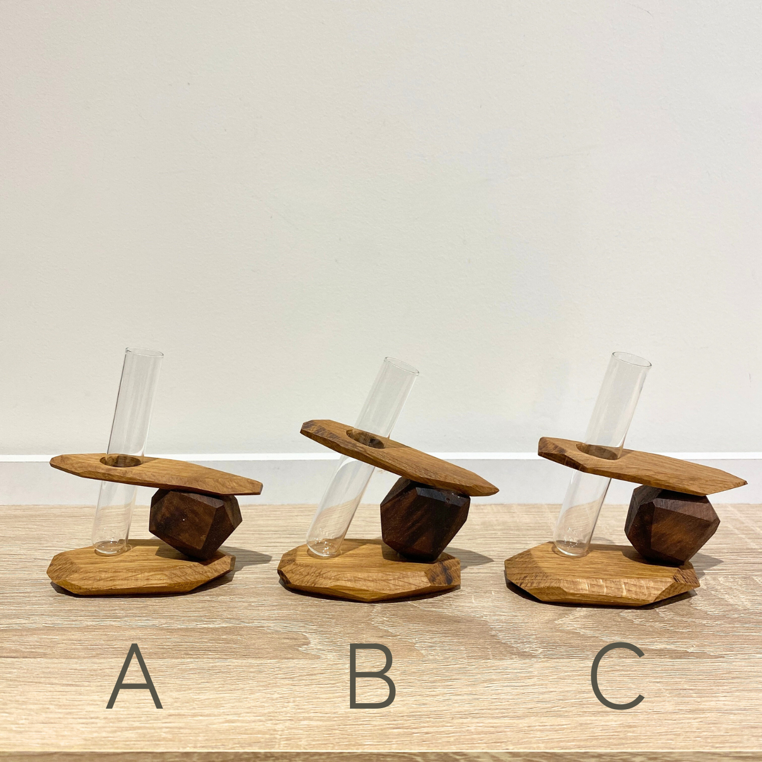 暮らしの道具製作処 鈴木権之助商店】WOOD BLOCK 一輪挿し 暮らしの道具製作処 鈴木権之助商店】WOOD BLOCK 一輪挿し